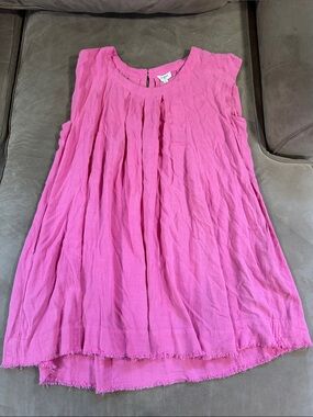 Sleeveless Pink Pleated Dress